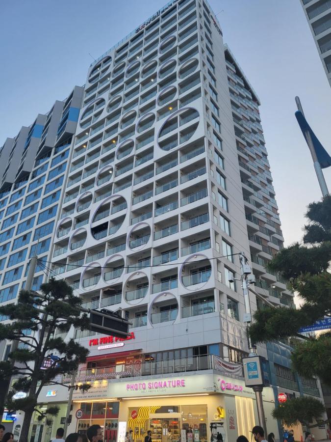 Gwangalli Grand Terrace Ocean View ปูซาน ภายนอก รูปภาพ